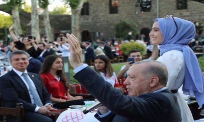 Cumhurbaşkanı Erdoğan, Diyarbakır’da gençlerle bir araya geldi