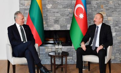 İlham Əliyev Litva Prezidenti Gitanas Nauseda ilə görüşüb