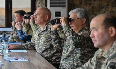 Devlet başkanı Batyl toytarys-2023 stratejik komuta ve personel askeri tatbikatlarını ziyaret etti