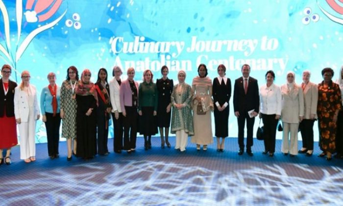 Cumhurbaşkanı Ersin Tatar’ın eşi Sibel Tatar, Antalya’da Yüksek Düzeyli Kadın, Barış ve Güvenlik konulu panele katıldı