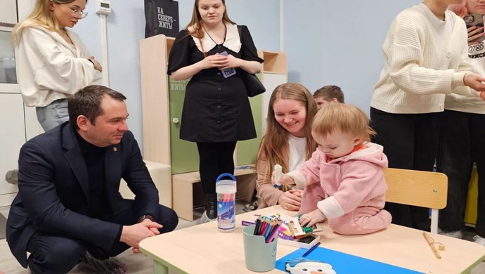 В Мурманском арктическом университете при поддержке «Единой России» открыли комнату матери и ребёнка