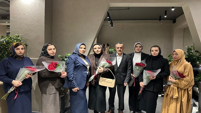 Birleşik Rusya milletvekilleri, 8 Mart’ta Dağıstan ve Tataristan’daki SVO katılımcılarının ailelerini tebrik etti